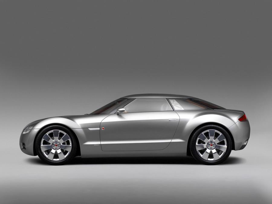  Saturn Curve Concept 2004 года  (фото 11 из 16)